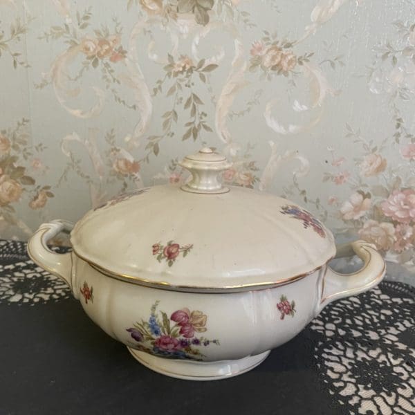 Drie brocante dekschalen Bavaria